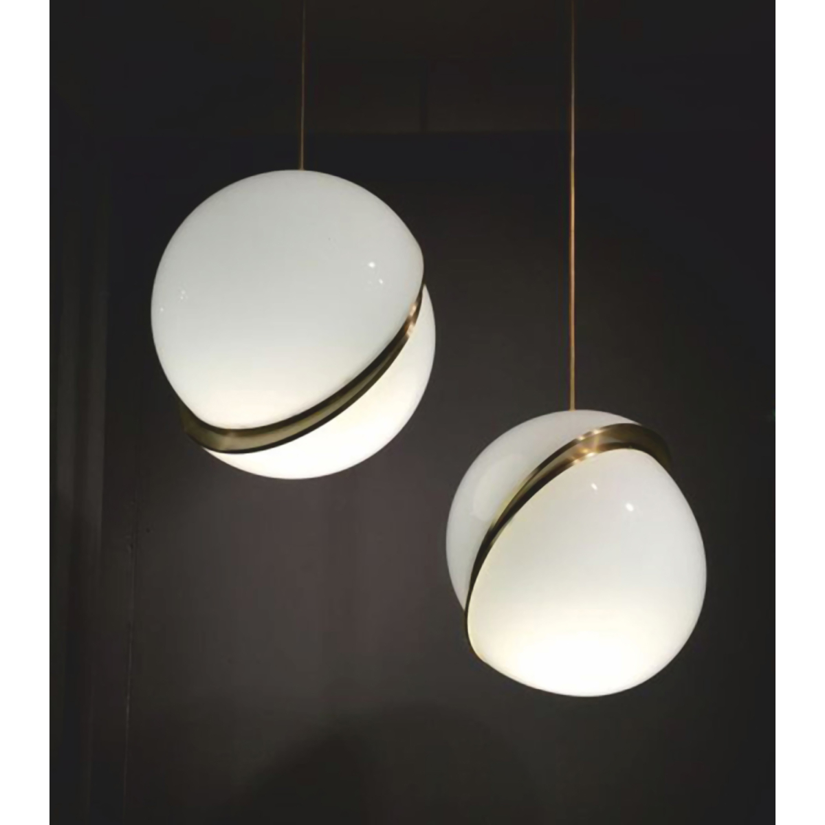 FROSTY HANGING LIGHT