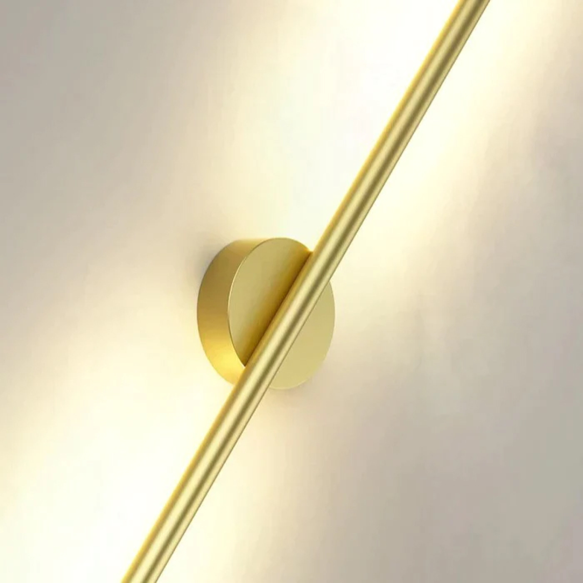 MINIMALIST LED WALL LIGHT