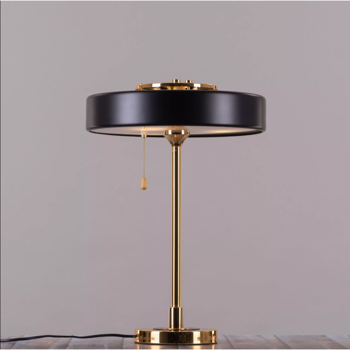 DISC TABLE LAMP