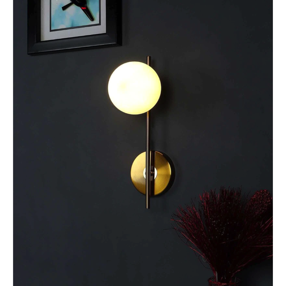 FROSTED GLASS WALL LIGHT