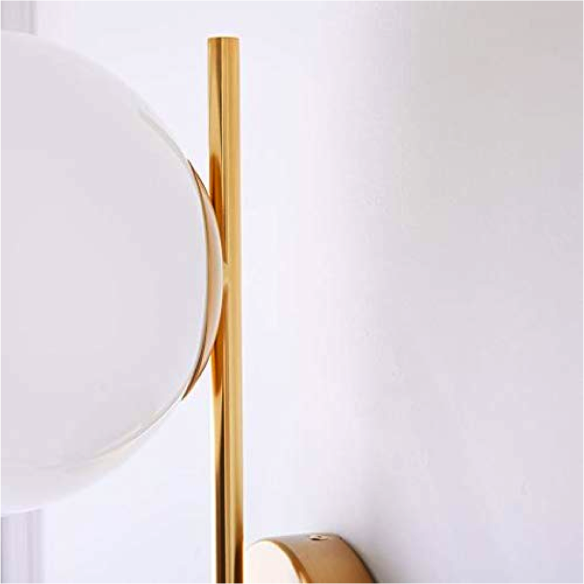 FROSTED GLASS WALL LIGHT