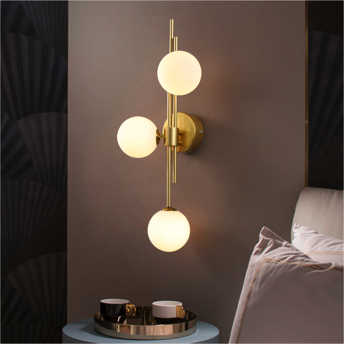 PLANETA WALL LIGHT